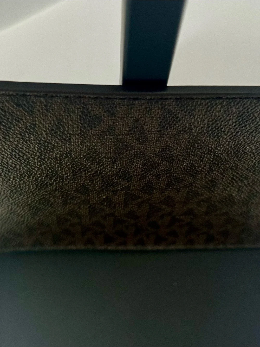 Michael Kors Jet Set Large Logo Clutch/Wristlet Brown/Tan Gold detachable strap